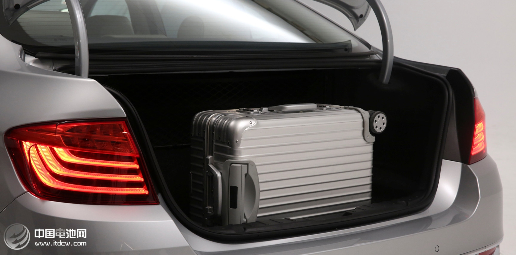 新能源汽車推廣中央熱地方冷 各地動力不足 新能源汽車推廣中央熱地方冷 各地動力不足