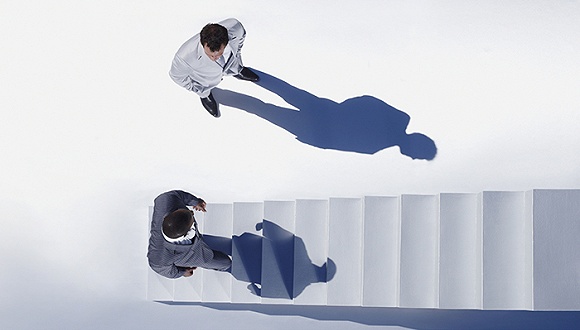 竺延風(fēng)重出江湖管東風(fēng) 徐平北上長(zhǎng)春整頓一汽 竺延風(fēng)重出江湖管東風(fēng) 徐平北上長(zhǎng)春整頓一汽