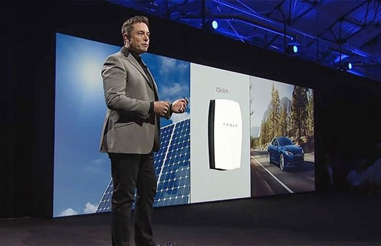 特斯拉發布超大號“充電寶”  電池要革電網的命