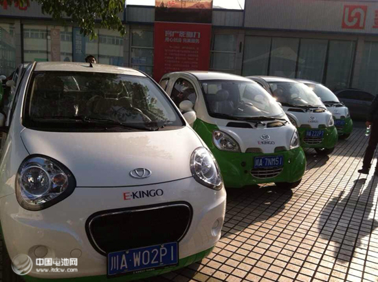 成都電動(dòng)車(chē)租賃陷泥潭 1000輛康迪車(chē)為啥無(wú)人問(wèn)津