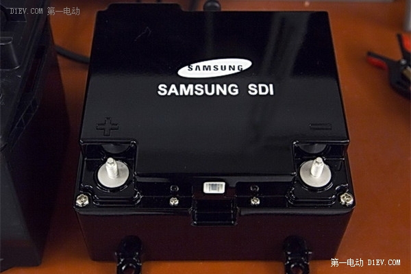 特別策劃|全球動力電池爭霸戰(zhàn) 誰能稱王? 特別策劃|全球動力電池爭霸戰(zhàn) 誰能稱王?