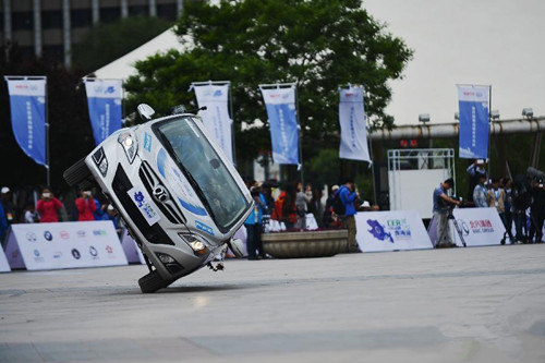 環湖電動汽車挑戰賽今日開賽 北汽寶馬等電動車參賽