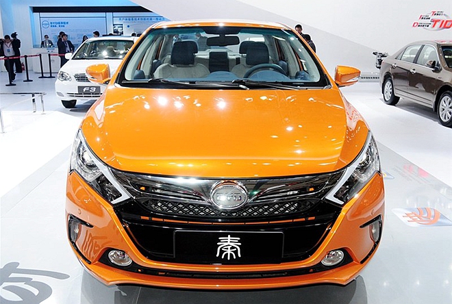 比亞迪秦電動車頻遭投訴：磷酸鐵鋰動力電池有問題