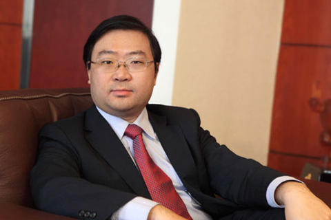 昔日光伏首富彭小峰“出山”  綠能寶“互聯網+N”出世