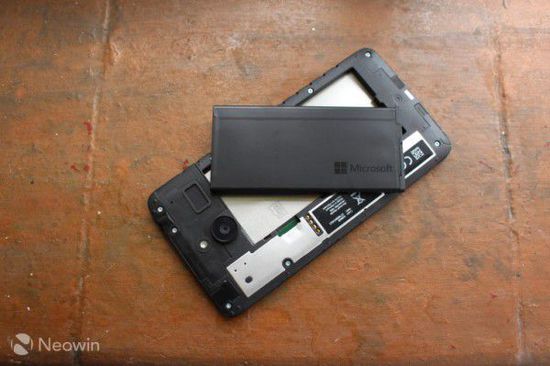 英國飛行員協會警告：托運鋰電池設備或致飛機火災