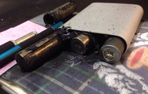 電池技術(shù)滯后 廠商如何提升手機(jī)續(xù)航時(shí)間？