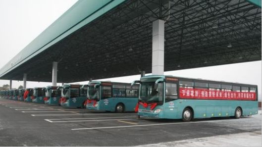 純電動客車上半年產(chǎn)量超1.3萬 宇通中通海格奪前三