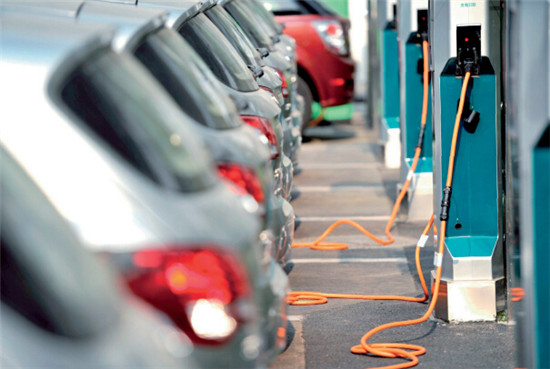 1000億元的充電樁市場(chǎng)：商機(jī)大痛點(diǎn)多 “樁主”難當(dāng)