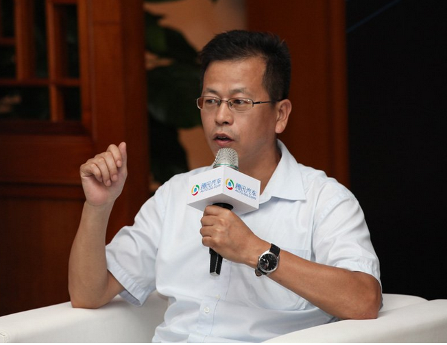 崔東樹：限購(gòu)城市新能源車占全國(guó)總量三分之二