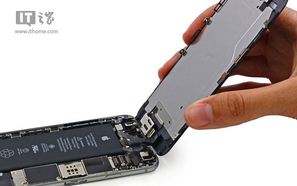 這是逆天嗎？蘋(píng)果iPhone6燃料電池版誕生：續(xù)航可達(dá)7天