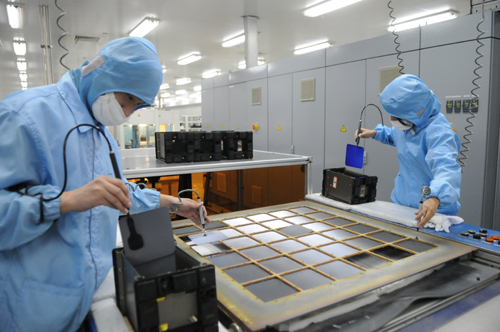 多晶硅進(jìn)口量維持高位 國內(nèi)企業(yè)生存之路步履維艱