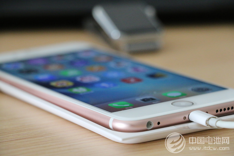 蘋果iPhone 6s真機高清曬機照 3D Touch體驗如何? 蘋果iPhone 6s真機高清曬機照 3D Touch體驗如何?
