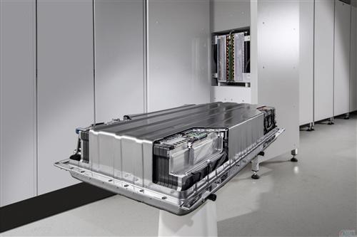 戴姆勒打造全球最大儲能電池裝置 明年投入運營 戴姆勒打造全球最大儲能電池裝置 明年投入運營