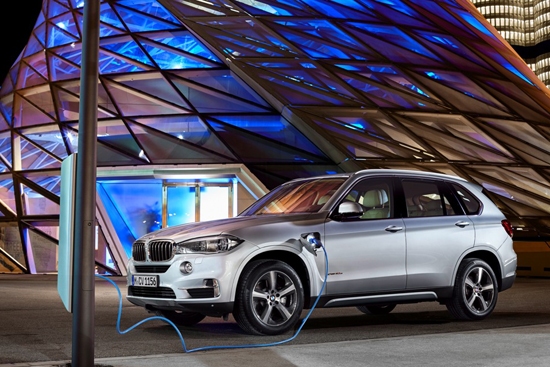 上市公司加速布局充電樁市場(chǎng) 未來(lái)規(guī)模將達(dá)1500億元