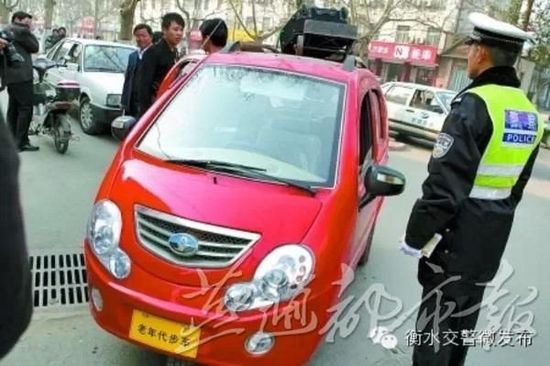 多地強(qiáng)勢(shì)展開低速電動(dòng)車專項(xiàng)治理  無(wú)牌無(wú)證小心啦！