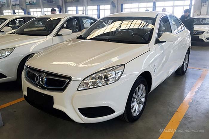 北汽新能源蟬聯(lián)純電動(dòng)銷量榜首 年產(chǎn)銷達(dá)2萬輛