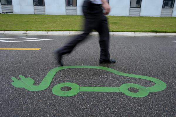 技術路線之爭的背后是一場利益之爭