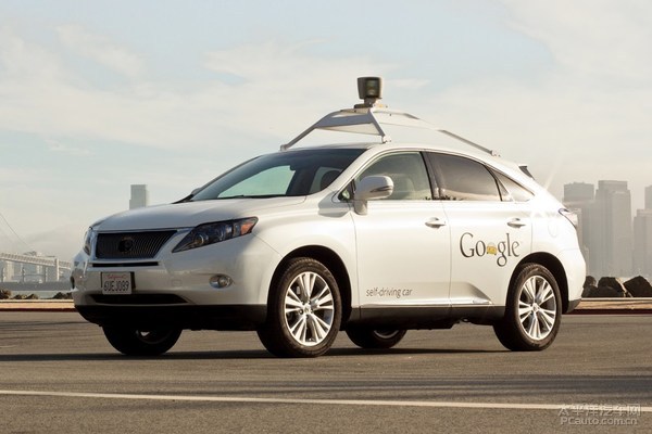 再成兩會焦點  無人駕駛技術離我們有多遠？