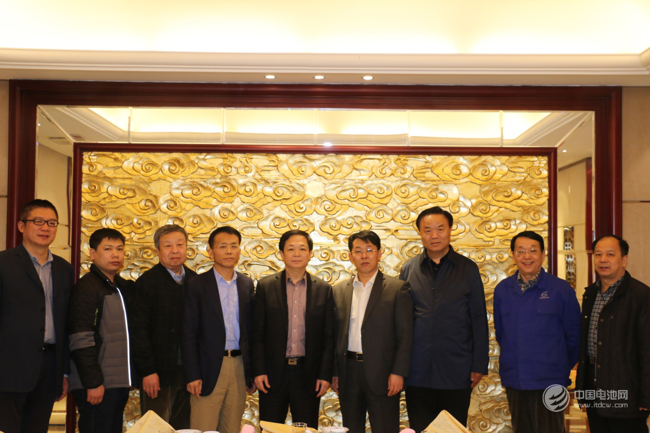 遼寧臺安經濟開發區管理委員會黨工委書記田俊明介紹臺安新能源產業園區規劃 遼寧臺安經濟開發區管理委員會黨工委書記田俊明介紹臺安新能源產業園區規劃