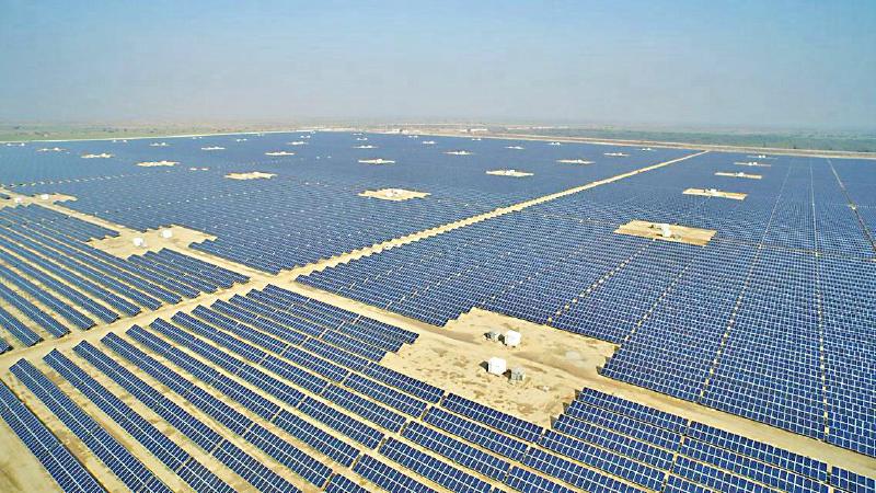 光伏業遇旺季：組件市場現搶裝期 訂單已排到三季度