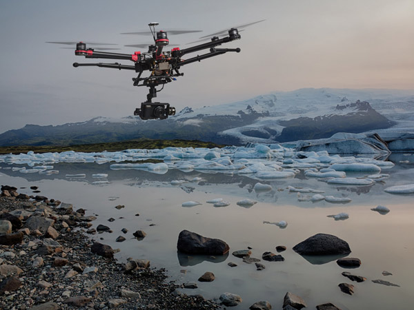 機構(gòu)報告顯示美國無人機12個月銷售額翻番