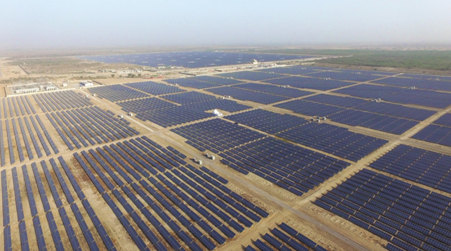 中興能源巴基斯坦300兆瓦光伏電站航拍實(shí)景圖
