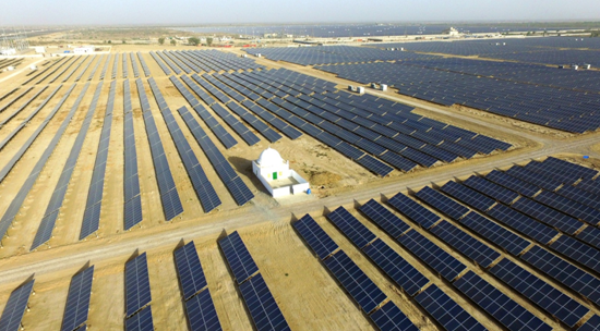 中興能源巴基斯坦300兆瓦光伏電站航拍實(shí)景圖