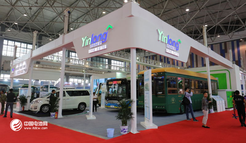 格力電器第三季度營收332億元 收購銀隆正式跨界新能源車 格力電器第三季度營收332億元 收購銀隆正式跨界新能源車