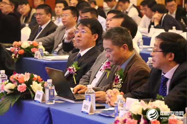 贏在趨勢  第4屆鋰電“達(dá)沃斯”論壇今日開幕