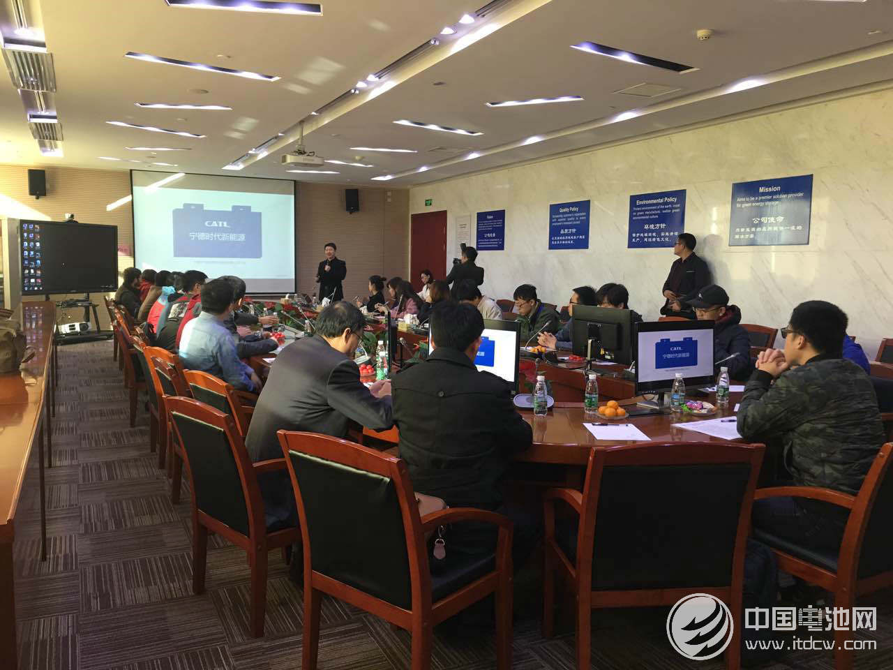 寧德時代探秘之旅：揭秘世界級動力電池企業的前世今生