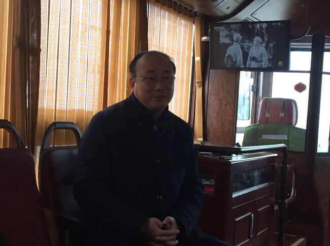河北保定市公共交通總公司技術(shù)設(shè)備部部長曹春廣接受采訪