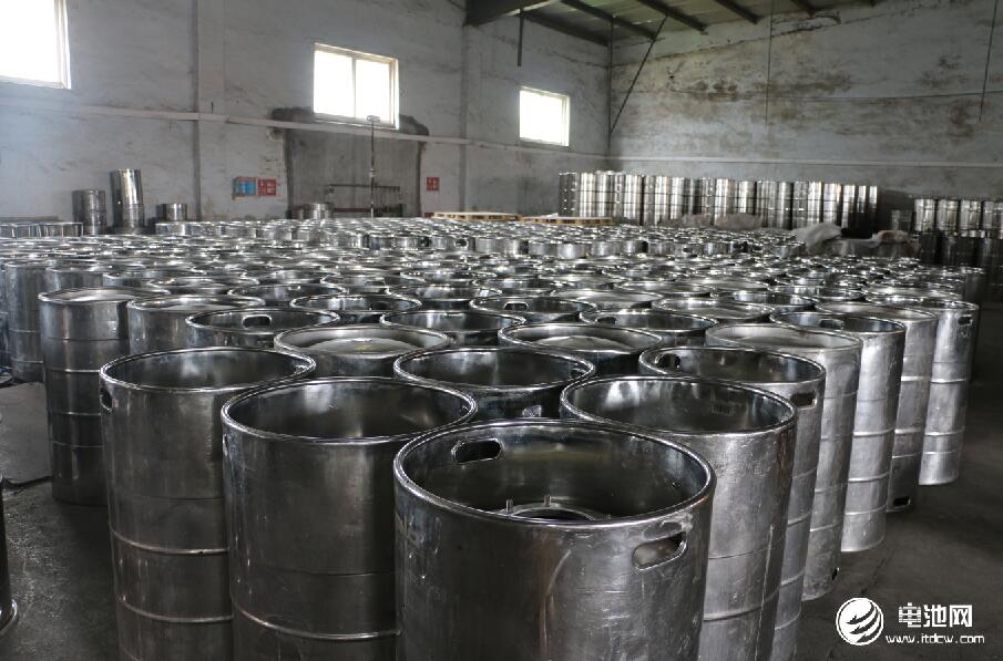 青島海鑫達開發的鋰鹽桶