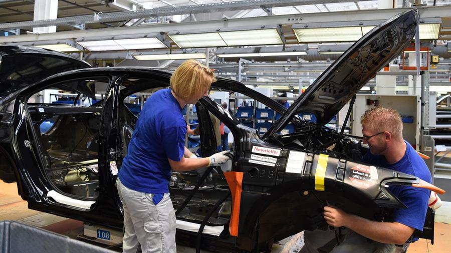 黃金十年結束?電動車和柴油門導致德系車企利潤猛跌 黃金十年結束?電動車和柴油門導致德系車企利潤猛跌