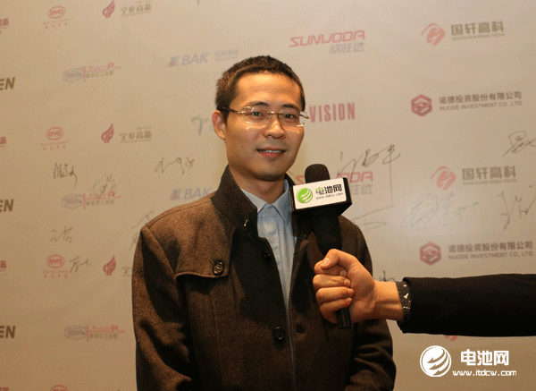 雄韜股份研發副總監高鵬然博士 雄韜股份研發副總監高鵬然博士