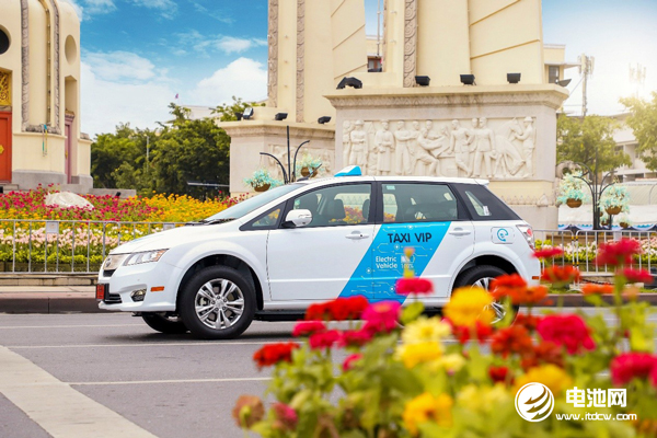 投資要做“逆行者”？機構預計今年我國新能源汽車銷量或增長逾30%