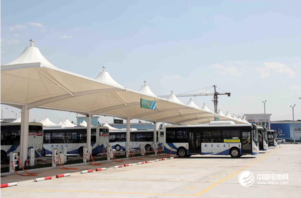 新能源汽車準(zhǔn)入對外征求意見 專家呼吁：降門檻不如零門檻