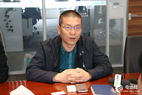 中國(guó)電池新能源產(chǎn)業(yè)鏈調(diào)研團(tuán)一行與中科華聯(lián)相關(guān)領(lǐng)導(dǎo)交流、座談 中國(guó)電池新能源產(chǎn)業(yè)鏈調(diào)研團(tuán)一行與中科華聯(lián)相關(guān)領(lǐng)導(dǎo)交流、座談