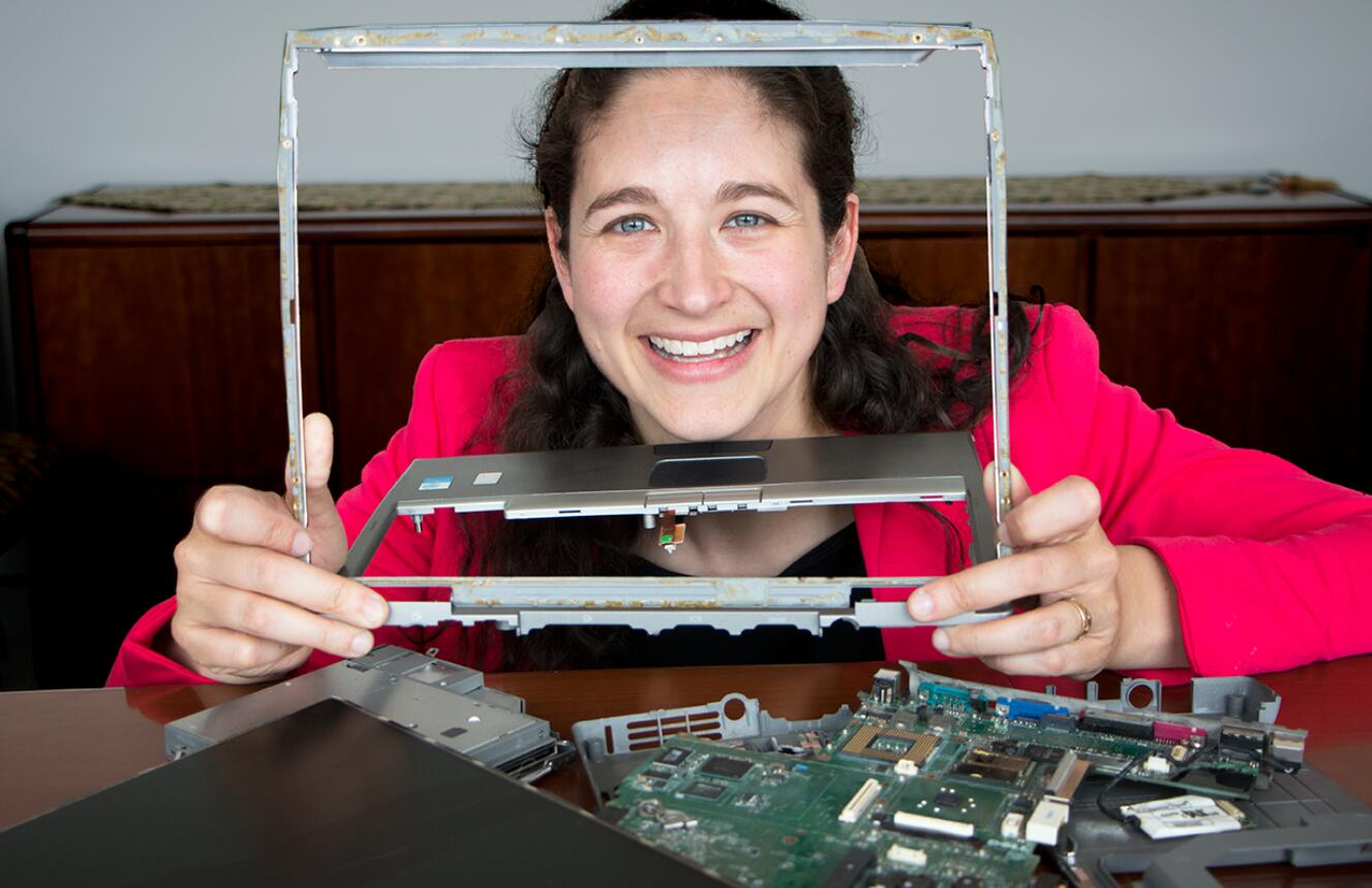 麻省理工學院副教授艾爾莎·奧莉維提