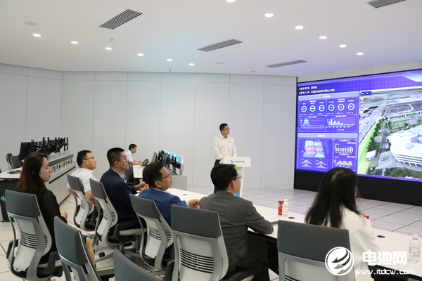 中關村新型電池技術創(chuàng)新聯(lián)盟秘書長于清教一行參觀考察海克斯康制造智能