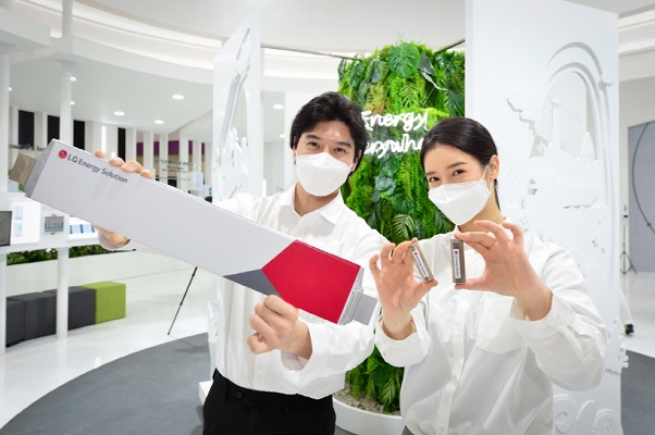 LG新能源:計劃2025年在北美運營六家工廠 產(chǎn)能占比提升至45%