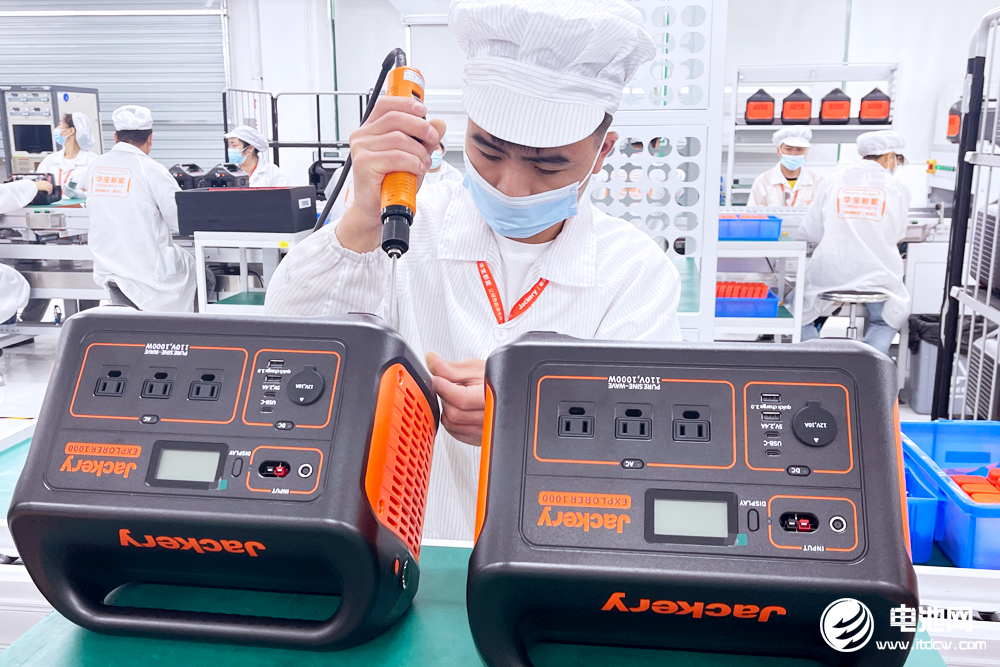 2022年全球家庭儲能新增裝機量15.6GWh 歐洲仍是最大應用市場