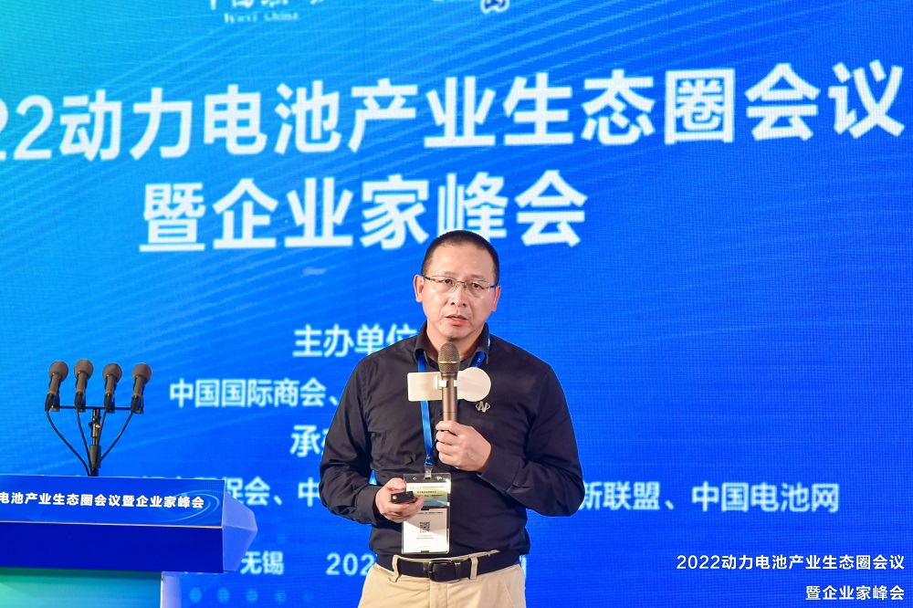 前晨汽車黃晨東:雙碳時(shí)代下電動卡車行業(yè)的機(jī)遇與挑戰(zhàn)分析