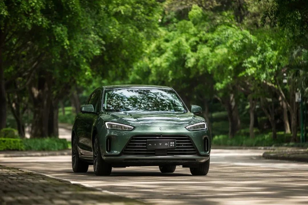 賽力斯2022年銷售新能源汽車超13.5萬輛 同比增逾兩倍