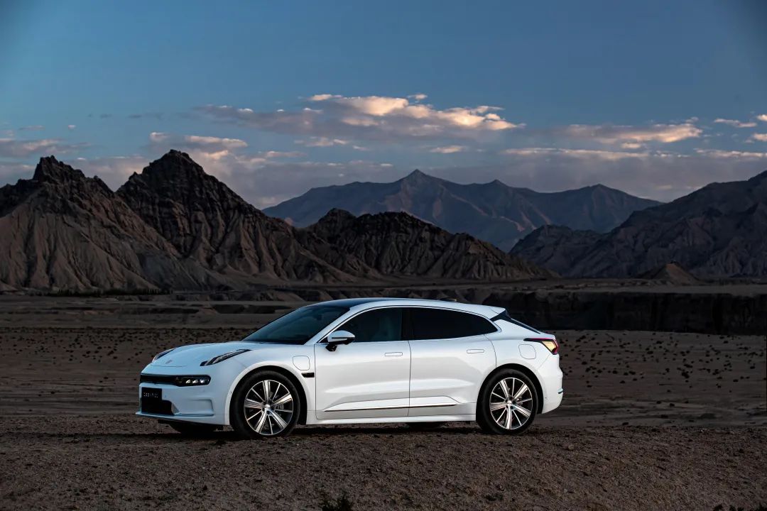 吉利汽車2月新能源車銷售23283輛 幾何純電系列銷售15237輛