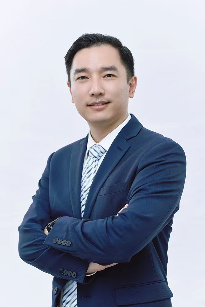 深圳埃克森新能源科技有限公司 聯合創始人CEO 尤軍