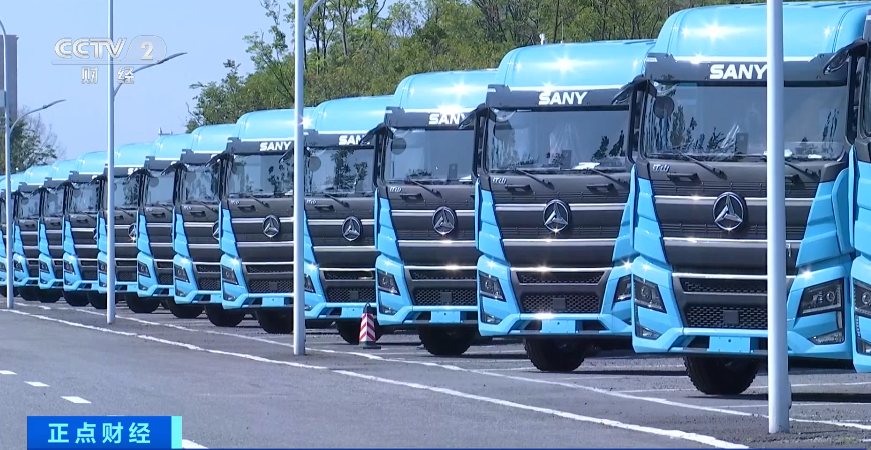 跑900公里少花2000元！10分鐘下線一臺！新能源重卡火了