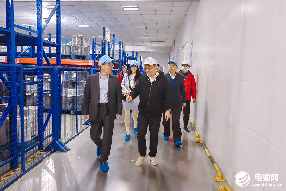 中國電池新能源產(chǎn)業(yè)鏈調(diào)研團一行參觀考察可川科技 中國電池新能源產(chǎn)業(yè)鏈調(diào)研團一行參觀考察可川科技