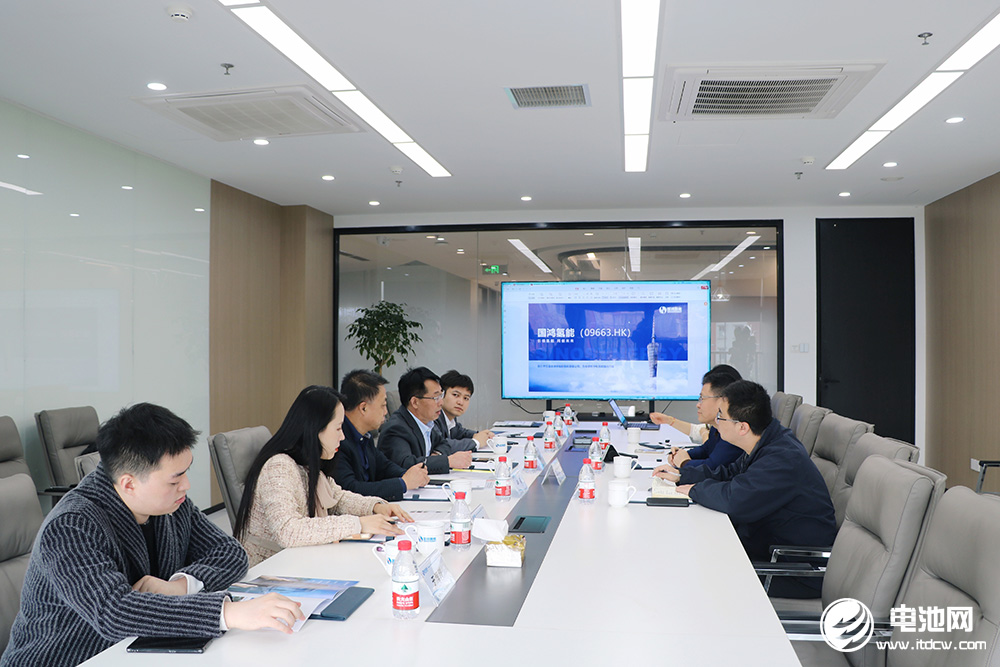 中國電池新能源產業鏈調研團一行參觀考察國鴻氫能 中國電池新能源產業鏈調研團一行參觀考察國鴻氫能