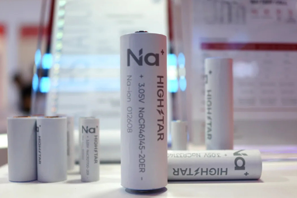 1.5GWh！一上市公司獲鈉電池訂單！在建鈉/鋰電池共線產(chǎn)能10GWh