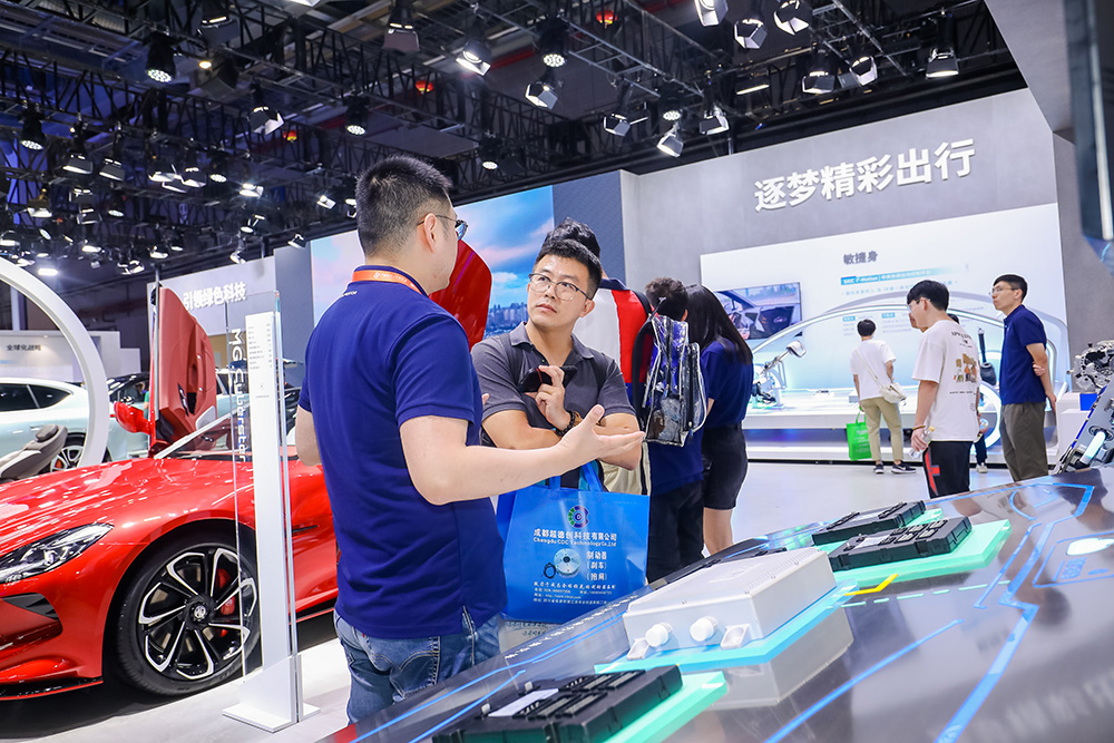 中國工博會新能源車展:共同探尋汽車產業未來破局之路